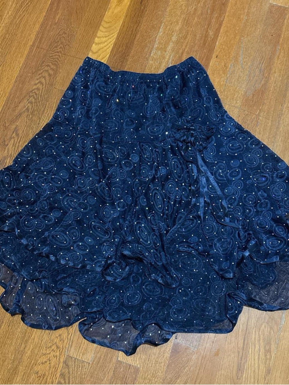 Vintage Y2K Flowy Ruffle Skirt with Bow